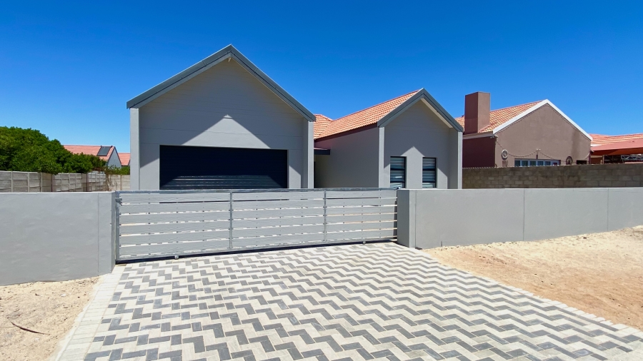 3 Bedroom Property for Sale in Port Owen Western Cape